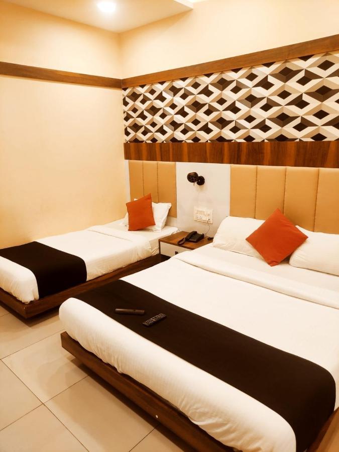 Hotel Keerthana Puttur Puttur  Exterior foto