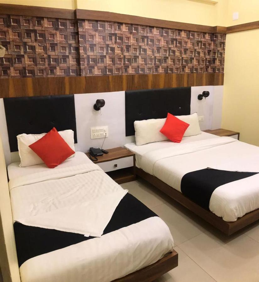 Hotel Keerthana Puttur Puttur  Exterior foto