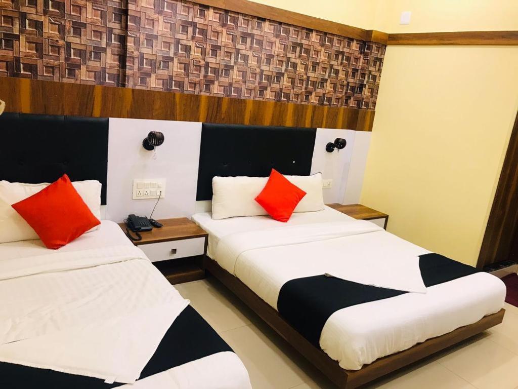 Hotel Keerthana Puttur Puttur  Exterior foto